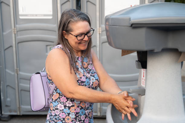 Best Porta potty rental near me  in Forest City, NC